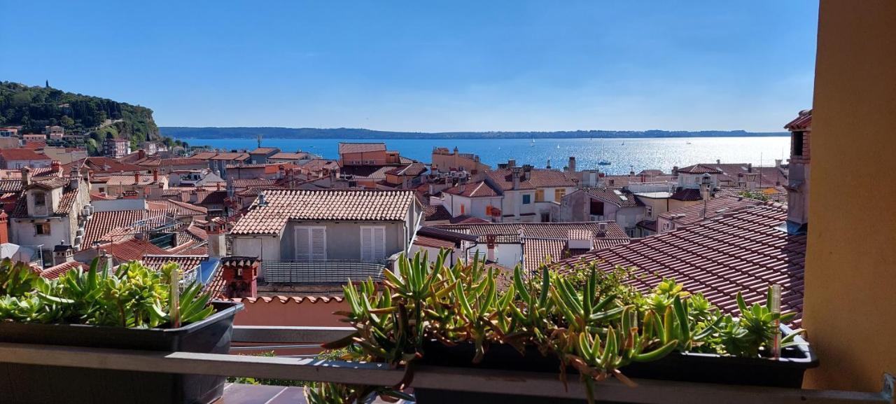 Holiday Home Amazing View Piran Bagian luar foto